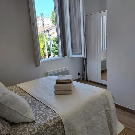 Toulon, Soleil Et Douceur I Apartment